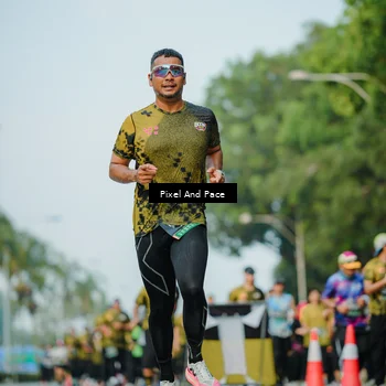 Runner Photo 6874627