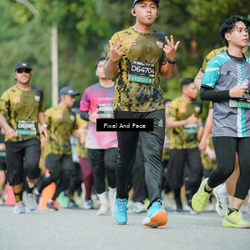 Runner Photo 6874644