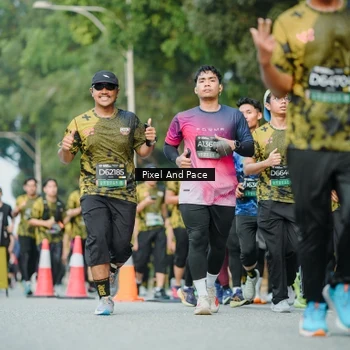 Runner Photo 6874645