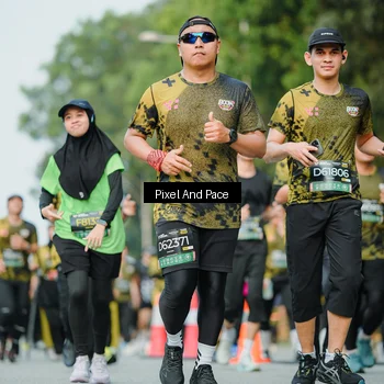 Runner Photo 6874685