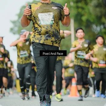 Runner Photo 6874688