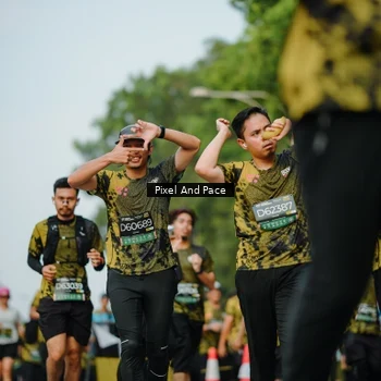 Runner Photo 6874706
