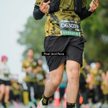 Runner Photo 6874719