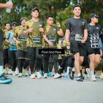 Runner Photo 6874749