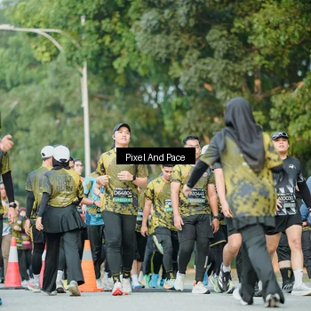 Runner Photo 6874761