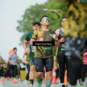 Runner Photo 6874838