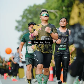 Runner Photo 6874845
