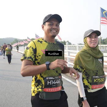 Runner Photo 6874848