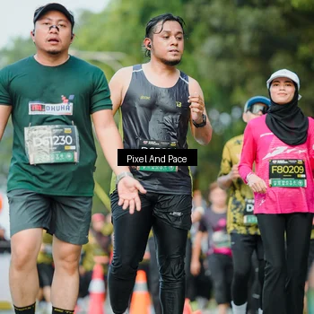 Runner Photo 6874860