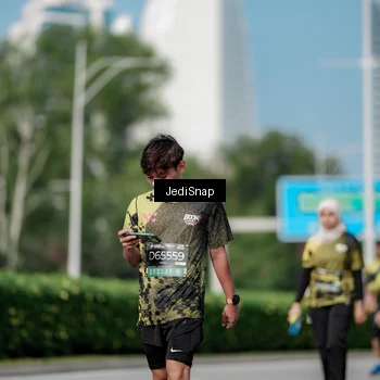 Runner Photo 6874861