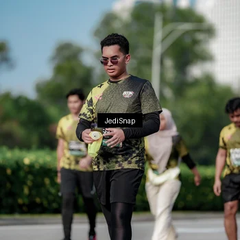 Runner Photo 6874884