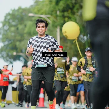 Runner Photo 6874887