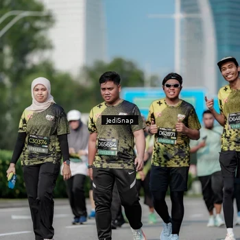 Runner Photo 6874902