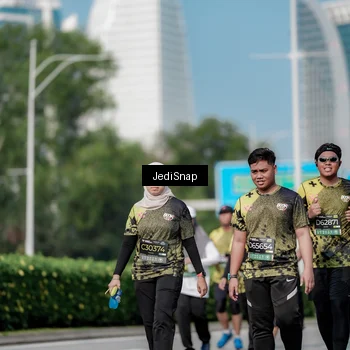 Runner Photo 6874928