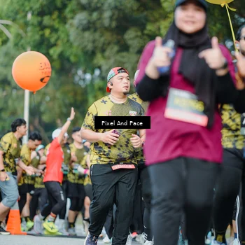 Runner Photo 6874937