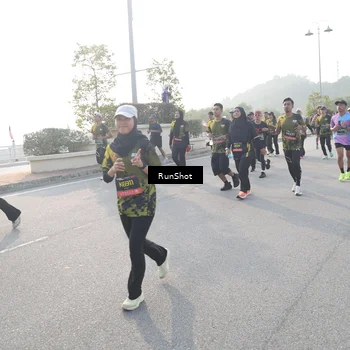 Runner Photo 6874939