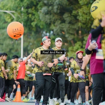 Runner Photo 6874944
