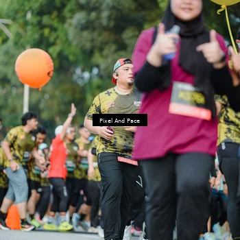 Runner Photo 6874945