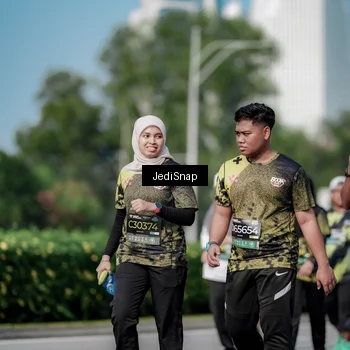 Runner Photo 6874954