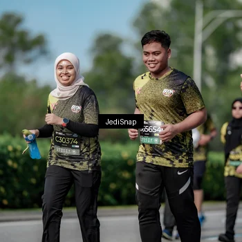 Runner Photo 6874961