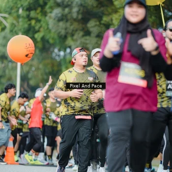 Runner Photo 6874962