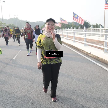 Runner Photo 6874970