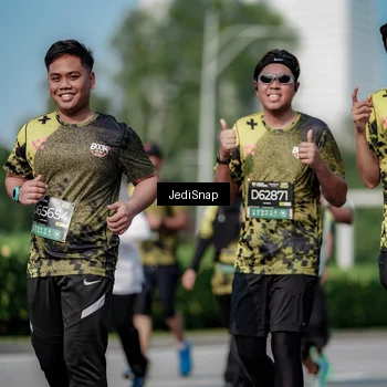 Runner Photo 6874974