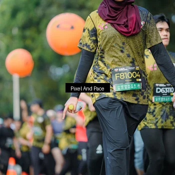 Runner Photo 6875010