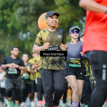 Runner Photo 6875027