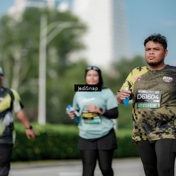 Runner Photo 6875058