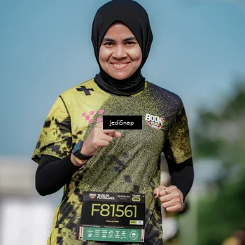 Runner Photo 6875129