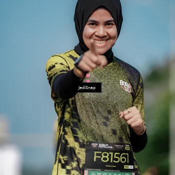 Runner Photo 6875170