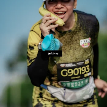 Runner Photo 6875171