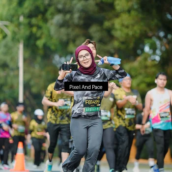 Runner Photo 6875180