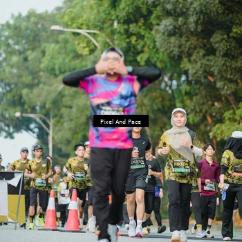 Runner Photo 6875216