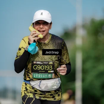 Runner Photo 6875220