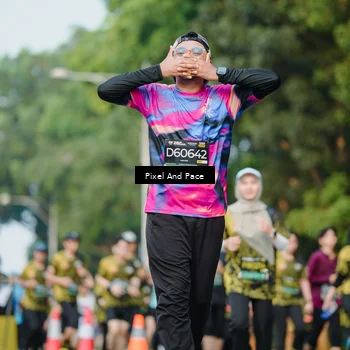 Runner Photo 6875227