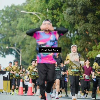 Runner Photo 6875228