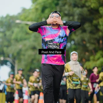 Runner Photo 6875229