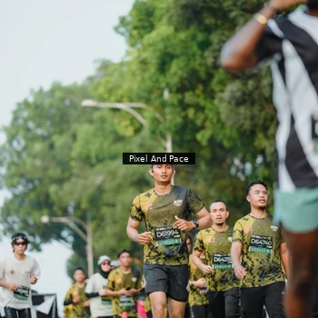Runner Photo 6875404