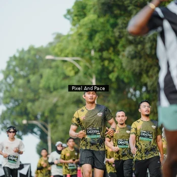 Runner Photo 6875419