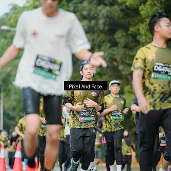 Runner Photo 6875444