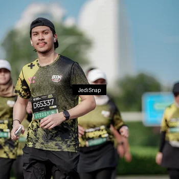 Runner Photo 6875446