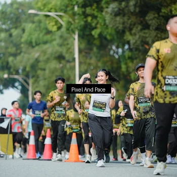 Runner Photo 6875513