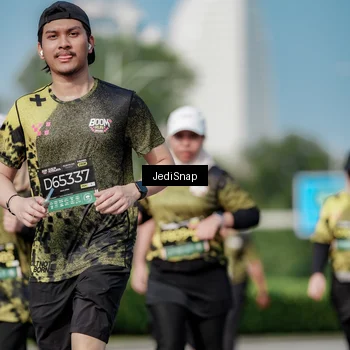 Runner Photo 6875577