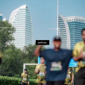 Runner Photo 6875755