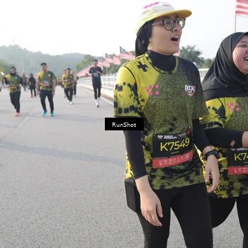 Runner Photo 6875771