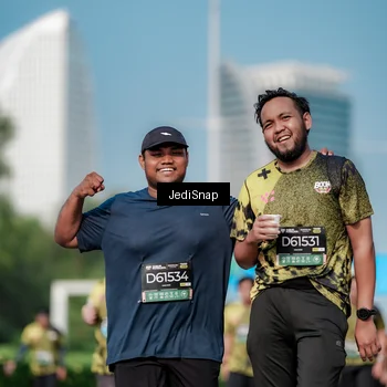 Runner Photo 6875827
