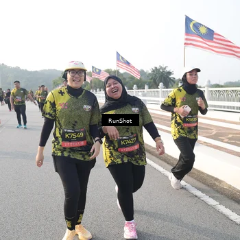 Runner Photo 6875834