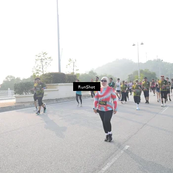 Runner Photo 6876059